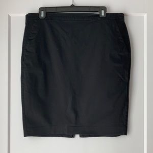 Classic black skirt skirt size 12